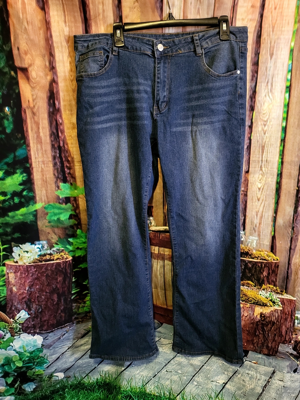 Women's Dark Blue Straight-Leg Jeans